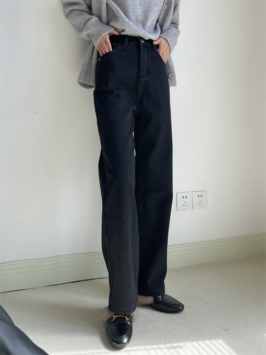 ハイライズストレートデニム