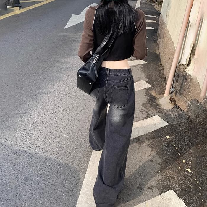 ワイドシルエット ストレートデニム