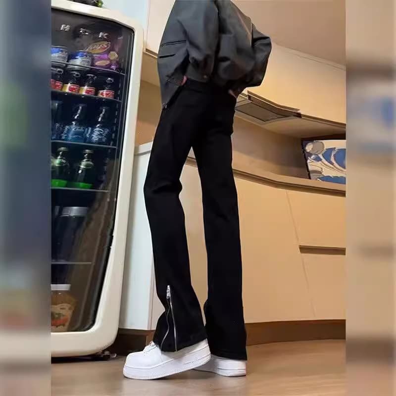 ストレートデニム すっきりシルエット裾ジップデニム