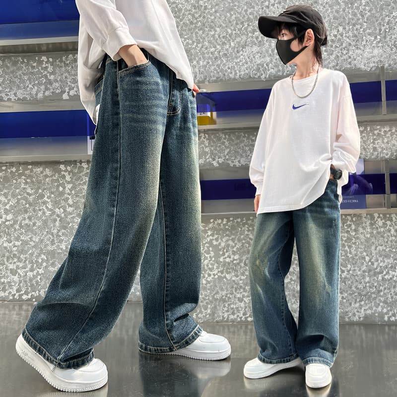 ストレートデニム ゆったりシルエット デニムパンツ