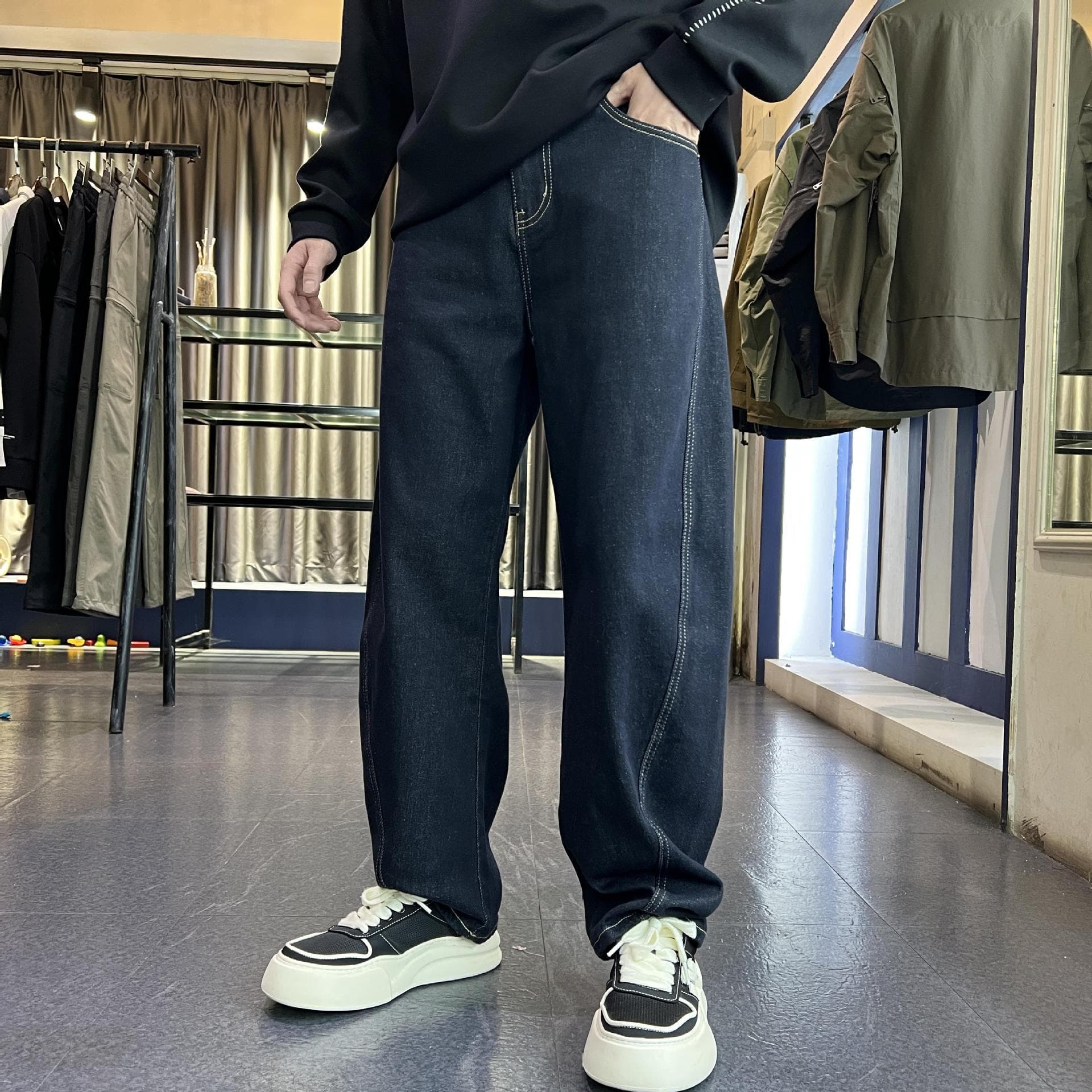 シンプルルーズストレートデニム
