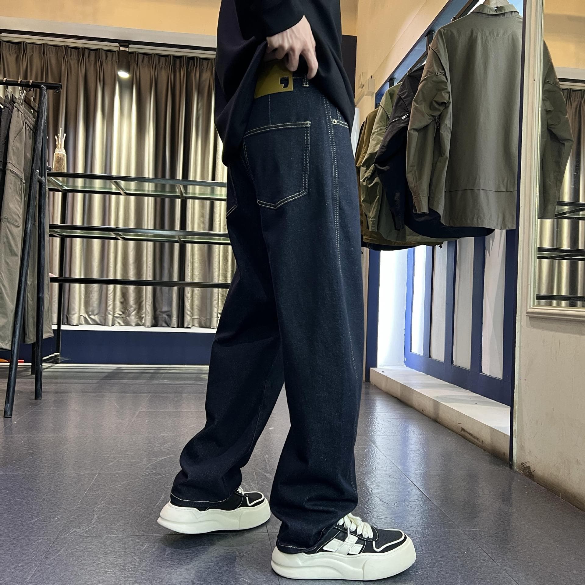 シンプルルーズストレートデニム
