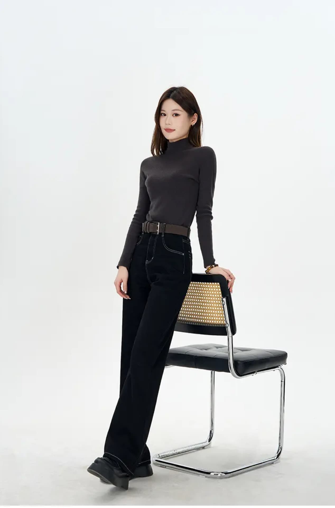ストレートデニム 落ち着きのある大人のゆとりデニム