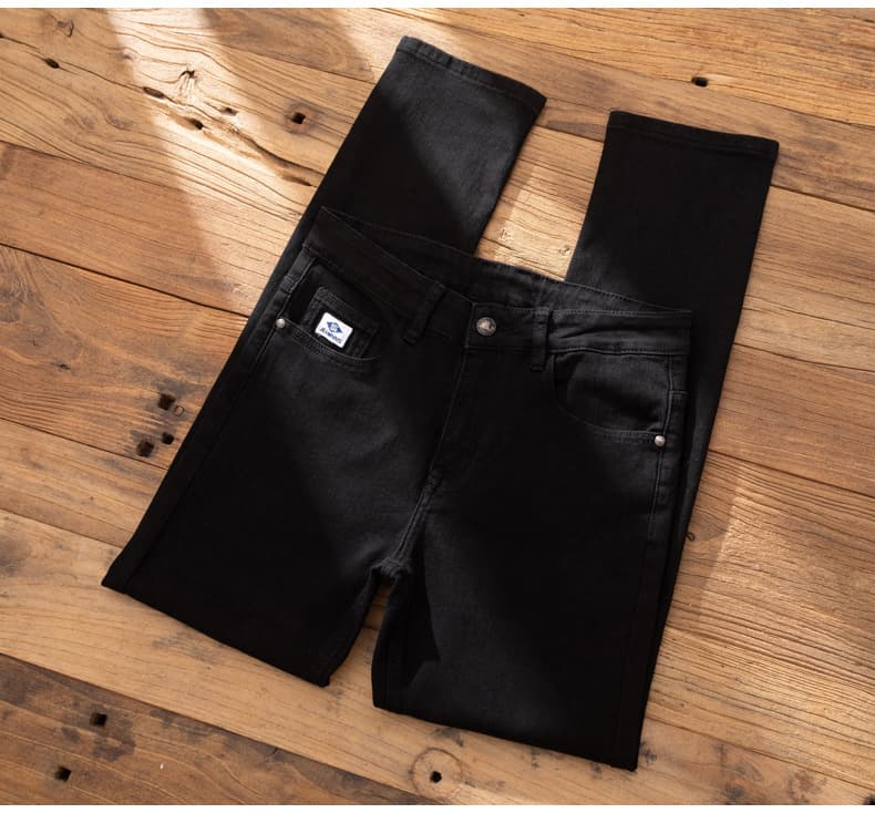 シンプル切り替えストレートデニムパンツ