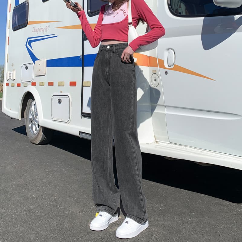 ゆったりシルエットストレートデニム