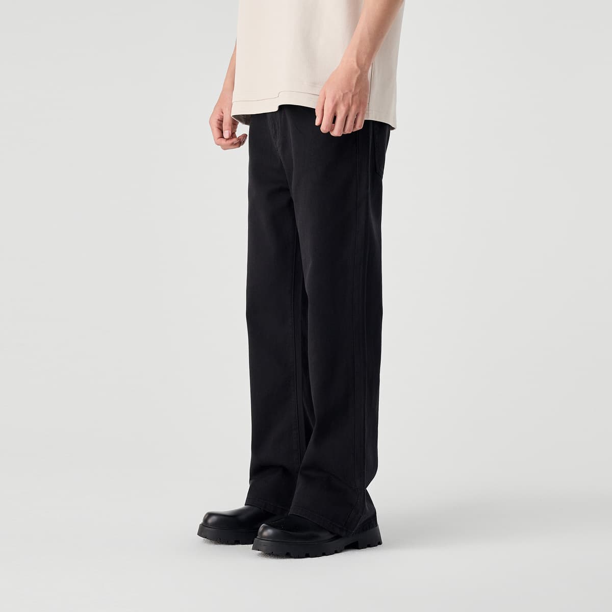 メンズゆったりシルエット ストレートデニム
