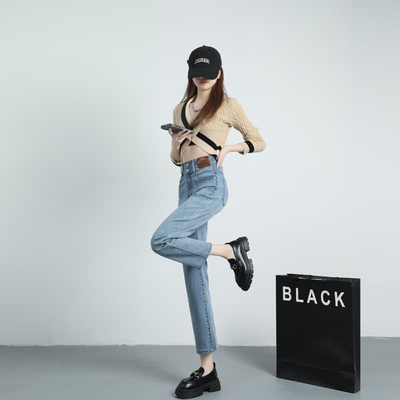 ハイウエストストレートデニム