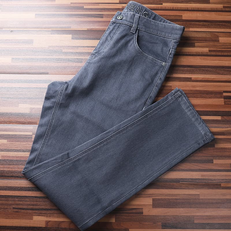 上質素材使用 ストレッチストレートデニム