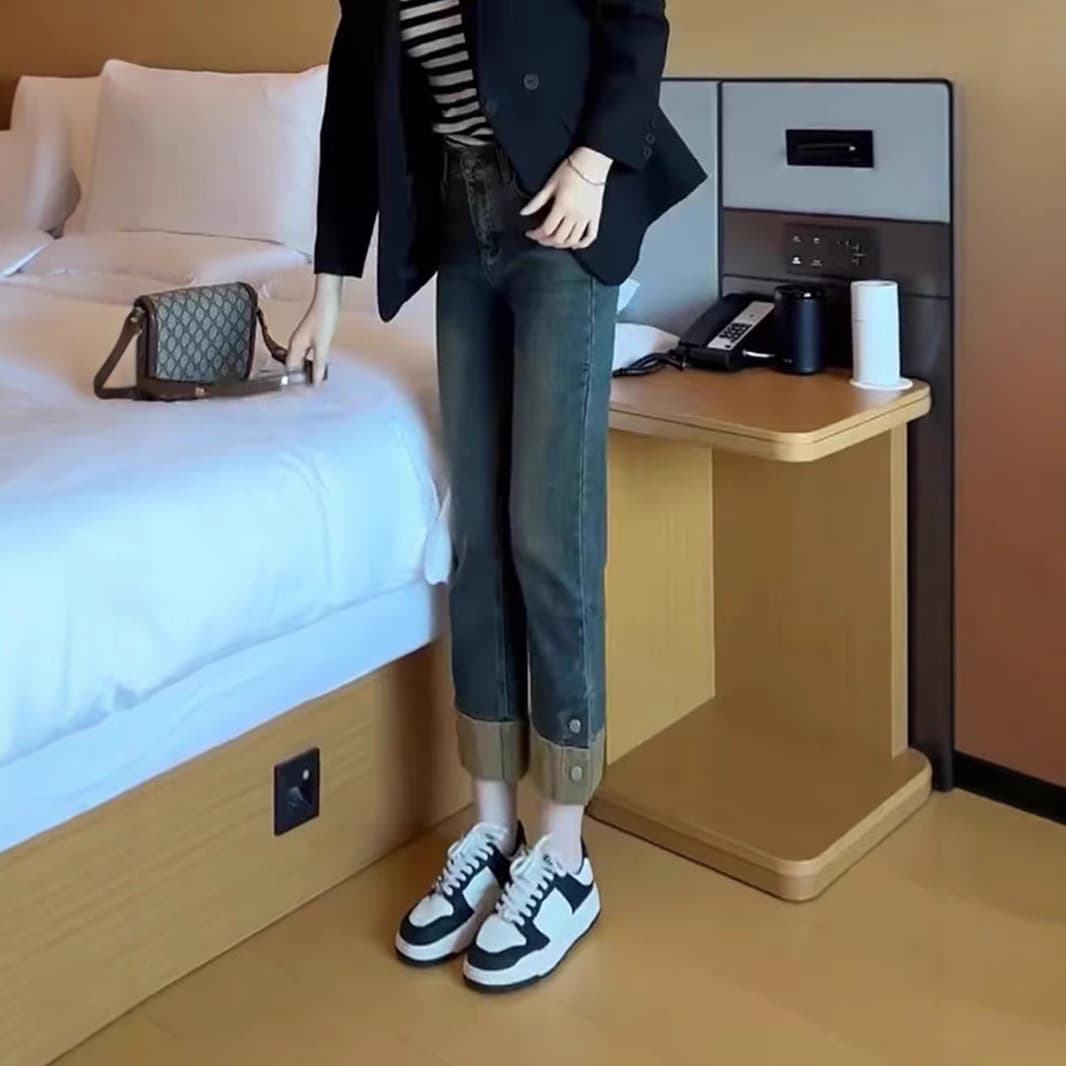 クラシカルストレートデニム