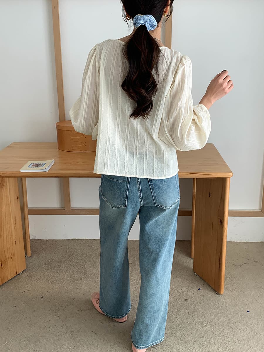 ゆったりシルエット リラックスストレートデニム