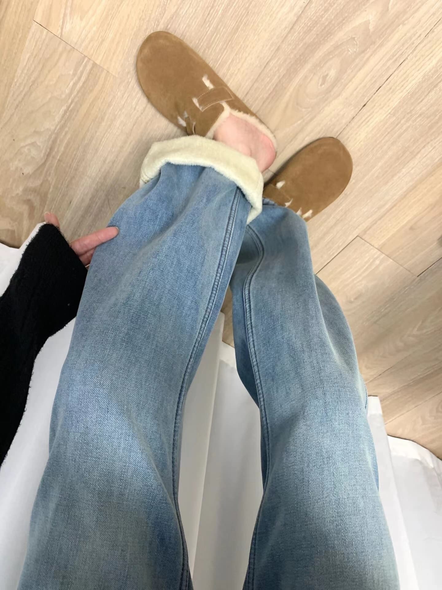 裏ボアストレートデニムパンツ