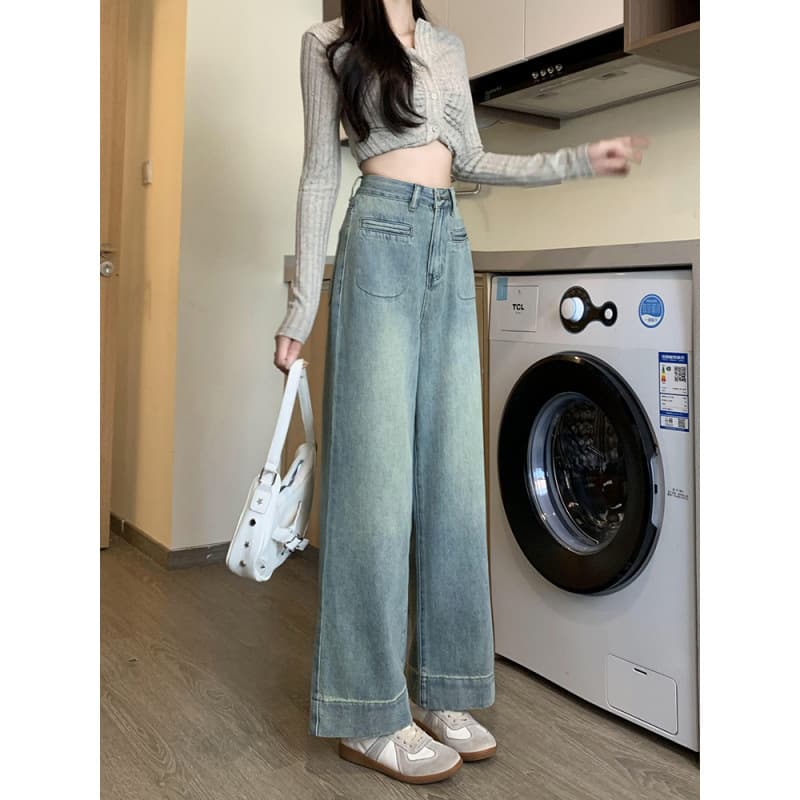 レトロ感ハイウエストストレートデニム
