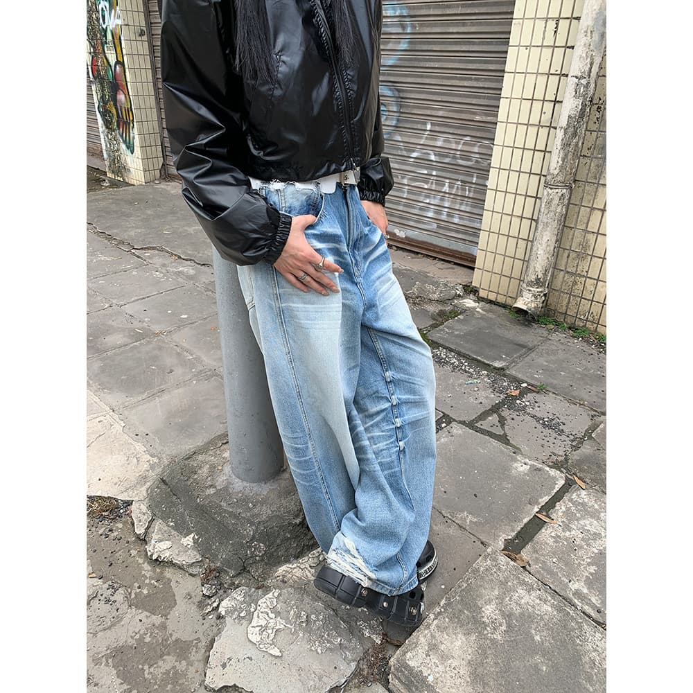 ヴィンテージ加工ストレートデニム