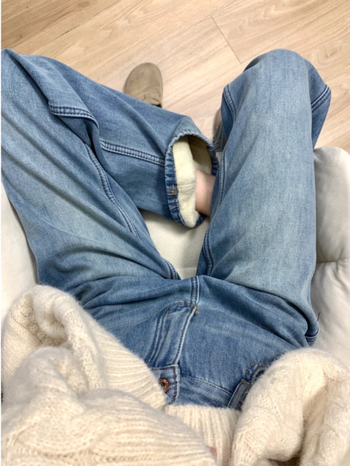 裏ボアストレートデニムパンツ