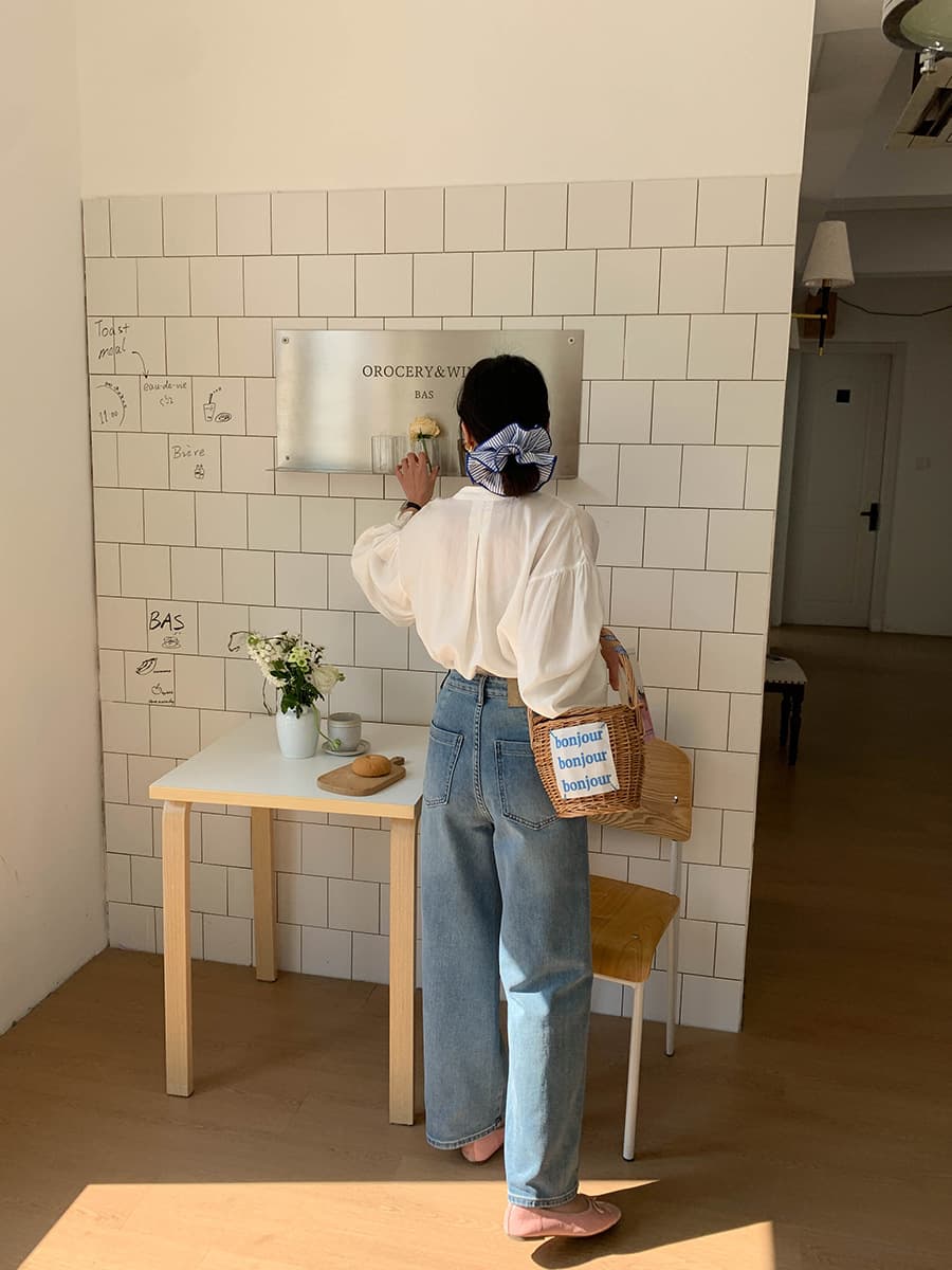 ゆったりシルエット リラックスストレートデニム