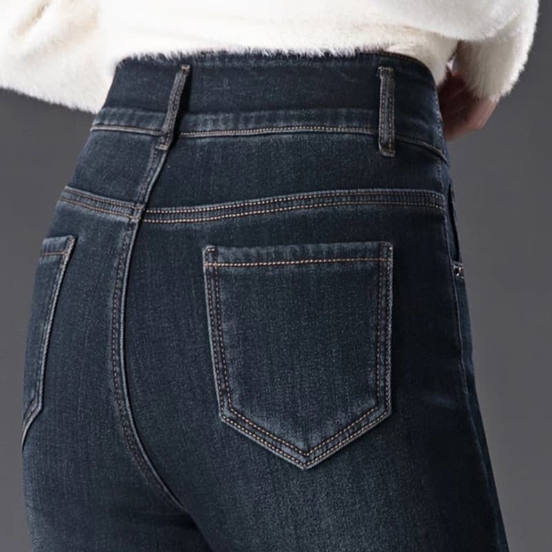 ストレートデニム ゆったりワイドフレアデニムパンツ